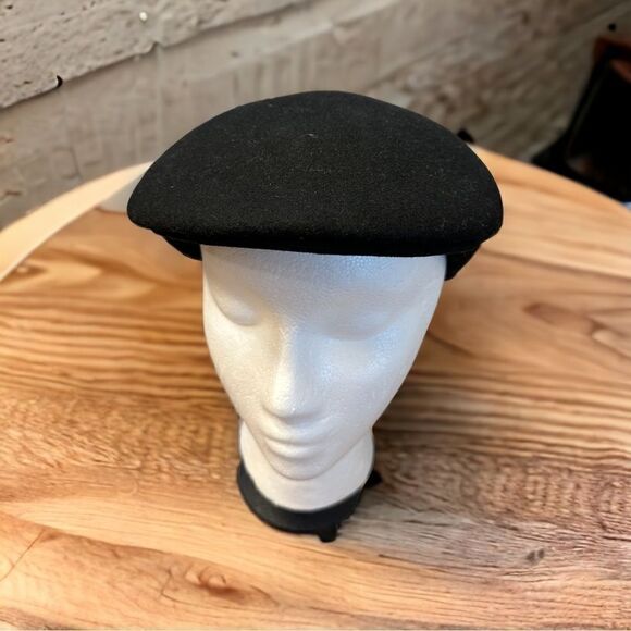 Wool flat cap black for excellent condition small/medium - Picture 2 of 11